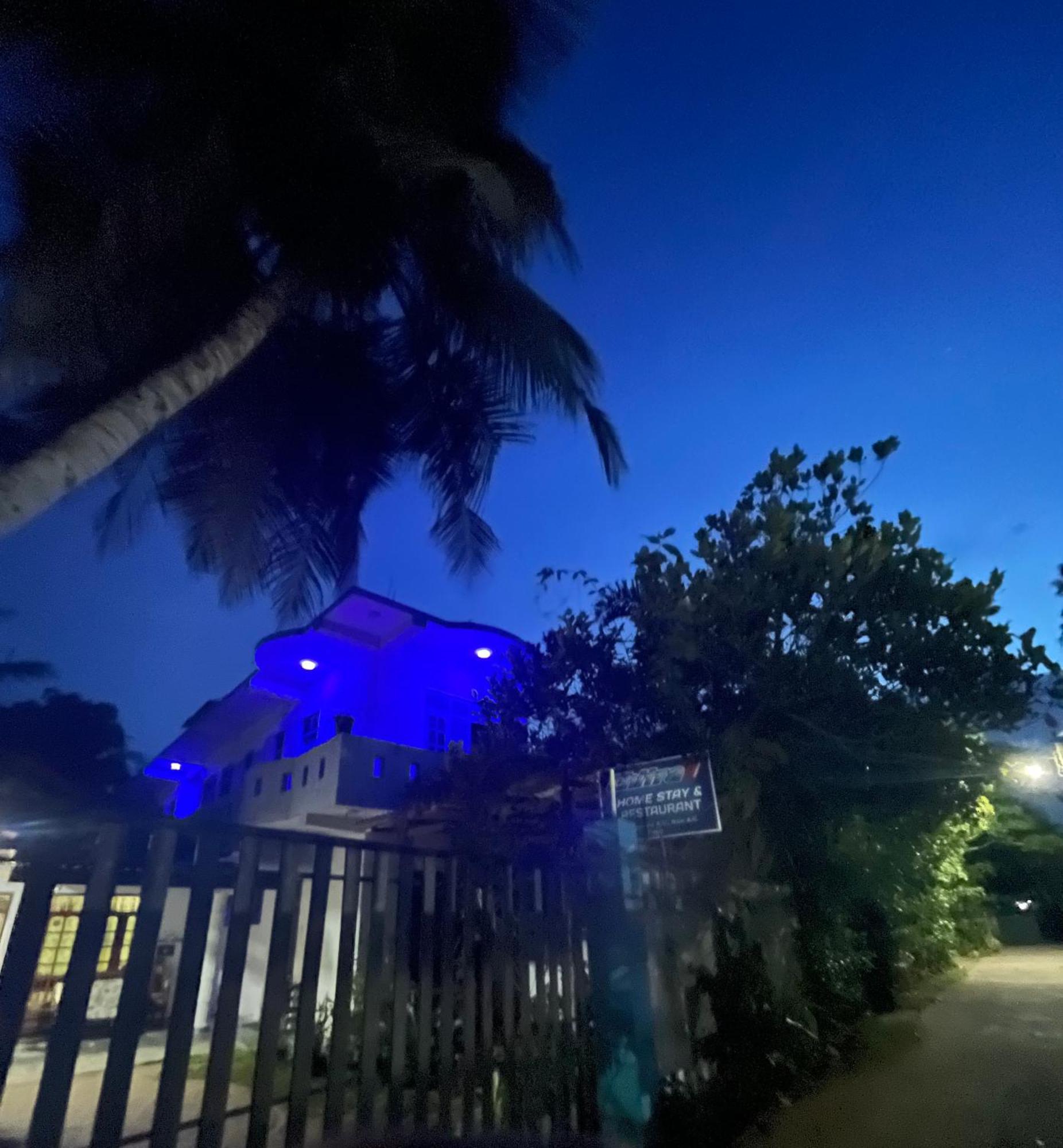 Chithra Homestay Tangalle Esterno foto
