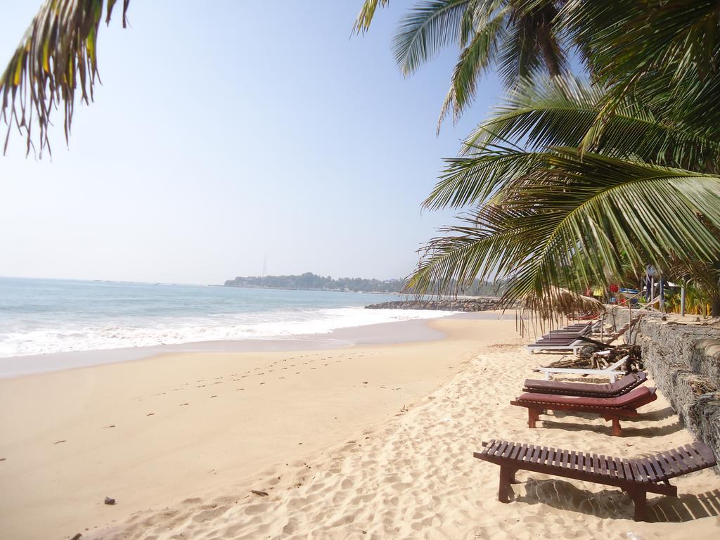 Chithra Homestay Tangalle Esterno foto